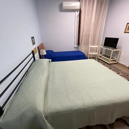 In Pieno Centro לינה וארוחת בוקר 3*