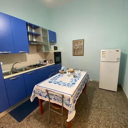 In Pieno Centro קרוטונה