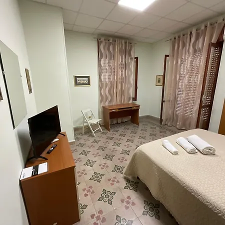 לינה וארוחת בוקר In Pieno Centro